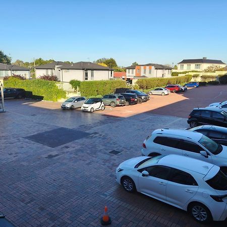 The Waverley International Hotel Glen Waverley Dış mekan fotoğraf